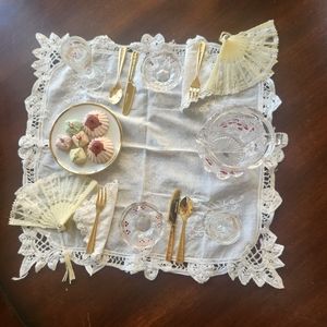 Samantha's party set